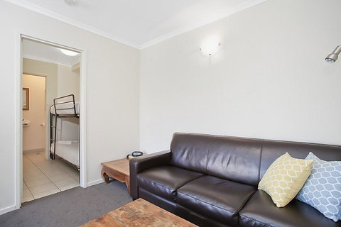 Quality Inn & Suites The Menzies - New Castle Holiday 29