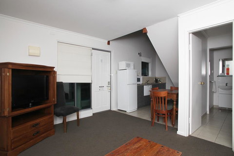 Quality Inn & Suites The Menzies - New Castle Holiday 26