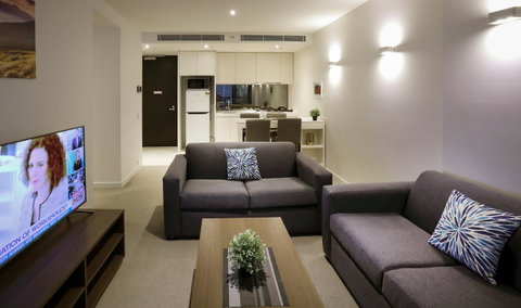Flinders Street Apartments - New Castle Holiday 36