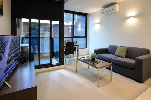 Flinders Street Apartments - New Castle Holiday 21