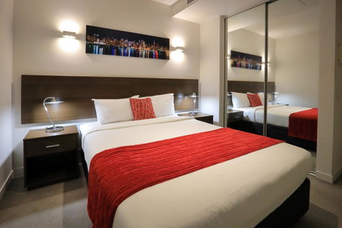 Flinders Street Apartments - New Castle Holiday 40