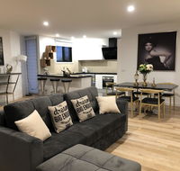 Apartments in Phillip Island Towers - Block C - New Castle Holiday