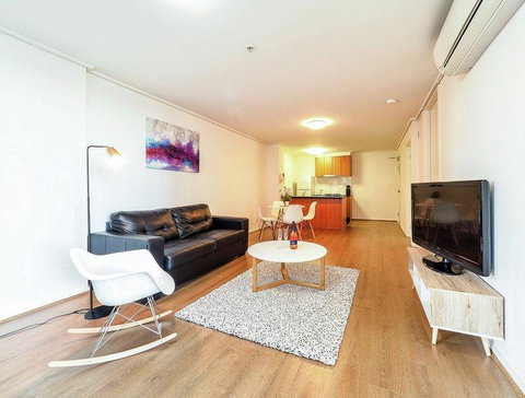 Premier Stays Melbourne - New Castle Holiday 0