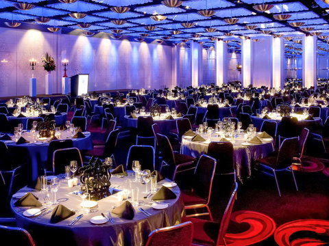 Pullman Melbourne On The Park - New Castle Holiday 37