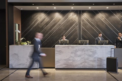 Pullman Melbourne On The Park - New Castle Holiday 22