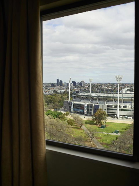Pullman Melbourne On The Park - New Castle Holiday 26