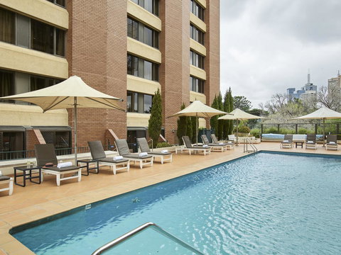 Pullman Melbourne On The Park - New Castle Holiday 6