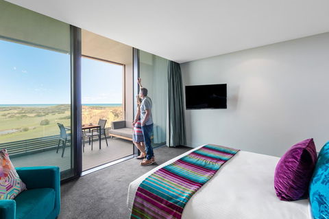 RACV Torquay Resort - New Castle Holiday 3
