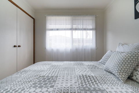 Uptown Frankston - New Castle Holiday 7