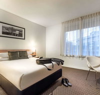ibis Melbourne Hotel and Apartments - New Castle Holiday