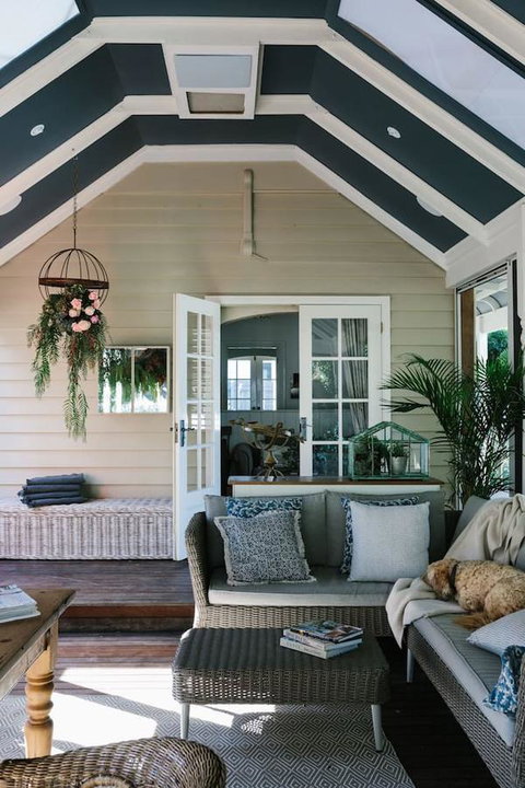 Acre Of Roses - New Castle Holiday 4