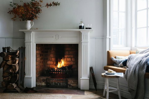 Acre Of Roses - New Castle Holiday 24