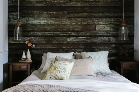 Acre Of Roses - New Castle Holiday 1