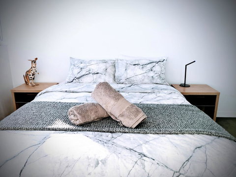 Breathtaking View Apartment With Gym & Sauna - New Castle Holiday 7