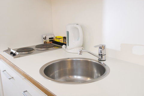 Metro Apartments On Bank Place - New Castle Holiday 10