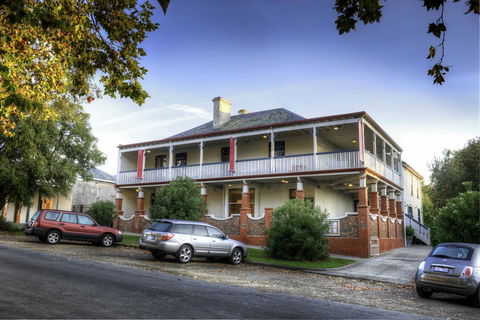 Athelstane House - New Castle Holiday 1