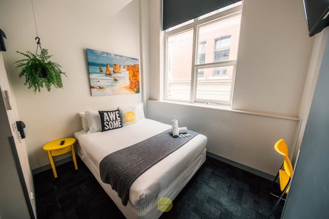 Roamer Melbourne - Formerly Selina Central Melbourne - New Castle Holiday 5