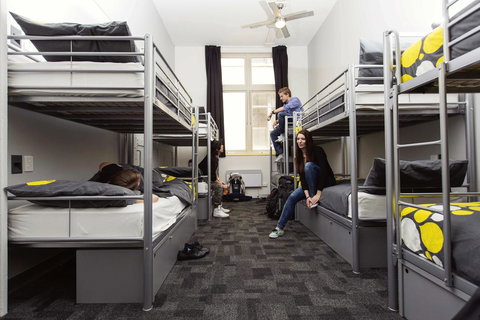 Roamer Melbourne - Formerly Selina Central Melbourne - New Castle Holiday 22