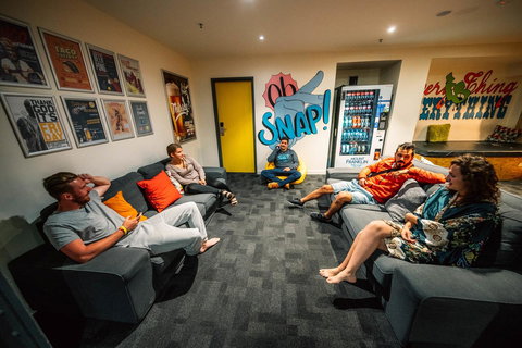 Roamer Melbourne - Formerly Selina Central Melbourne - New Castle Holiday 32