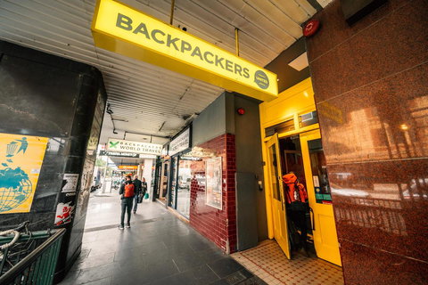 Roamer Melbourne - Formerly Selina Central Melbourne - New Castle Holiday 27