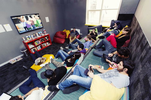 Roamer Melbourne - Formerly Selina Central Melbourne - New Castle Holiday 24