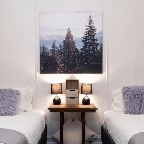 The Orchard House - New Castle Holiday 16