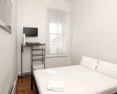 Hotel Claremont Guest House - New Castle Holiday 27