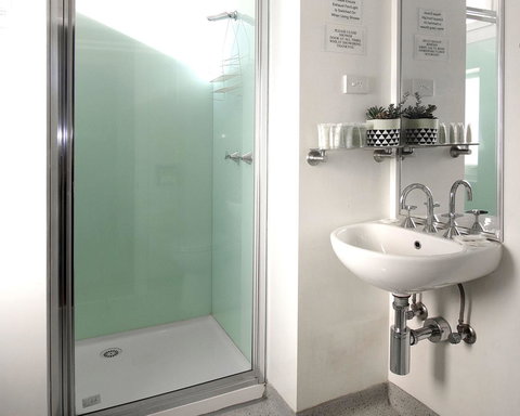 Hotel Claremont Guest House - New Castle Holiday 7