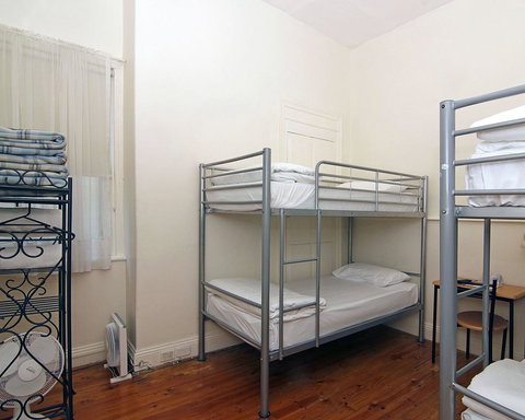 Hotel Claremont Guest House - New Castle Holiday 26