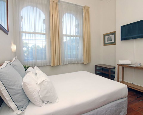 Hotel Claremont Guest House - New Castle Holiday 8