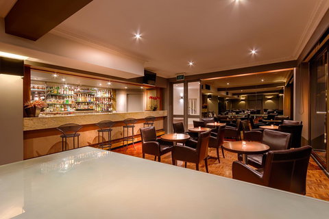 Crest On Barkly Hotel - New Castle Holiday 9