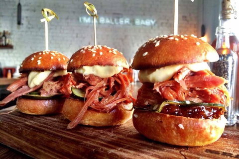 COZY 2BR Suites, FEDERATION SQUARE + FREE Parking - New Castle Holiday 22