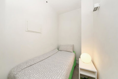 COZY 2BR Suites, FEDERATION SQUARE + FREE Parking - New Castle Holiday 6