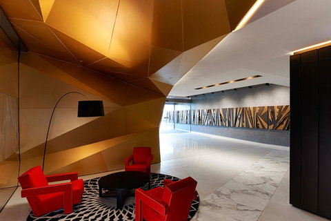 COZY 2BR Suites, FEDERATION SQUARE + FREE Parking - New Castle Holiday 11