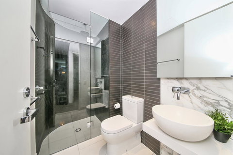 COZY 2BR Suites, FEDERATION SQUARE + FREE Parking - New Castle Holiday 3