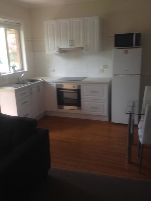 Viewhill Holiday Units - New Castle Holiday 8