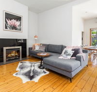 Central Bendigo Cottage walk to everywhere - New Castle Holiday