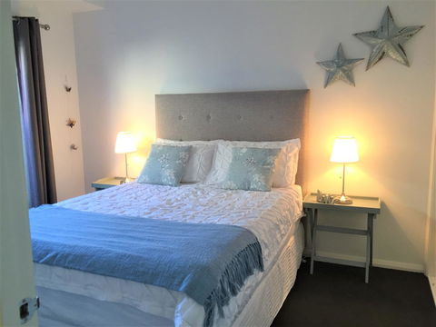 Tamara Temptation - New Castle Holiday 12