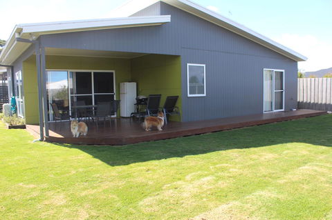 Tamara Temptation - New Castle Holiday 19