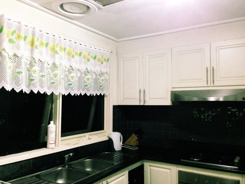 Doncaster Westfield Home Stay - New Castle Holiday 10