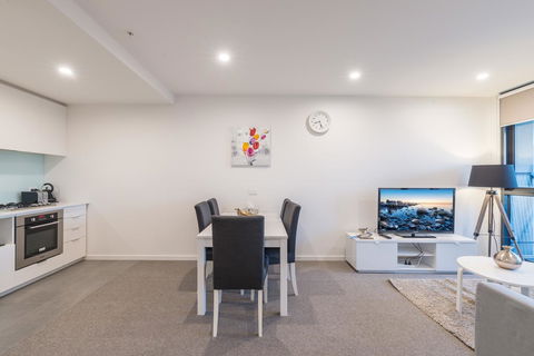 Guest House In Melbourne - New Castle Holiday 17