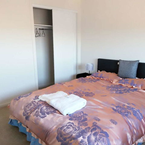 Melbourne Guest House - New Castle Holiday 19