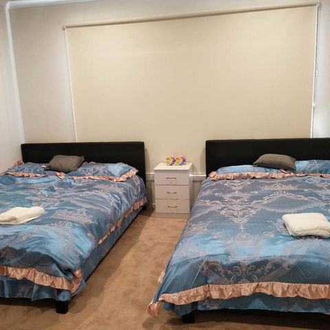 Melbourne Guest House - New Castle Holiday 30