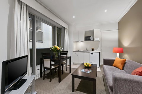 Comfort Hotel Melbourne Central - New Castle Holiday 2