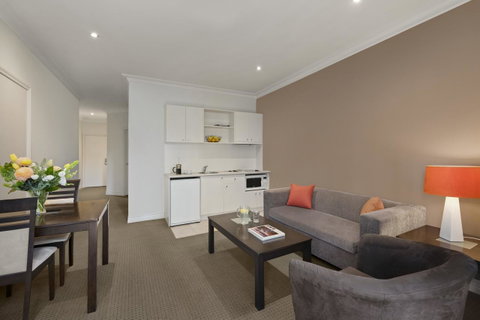 Comfort Hotel Melbourne Central - New Castle Holiday 3