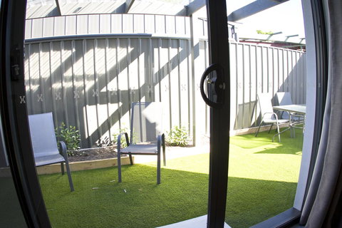 16 King Street - New Castle Holiday 4