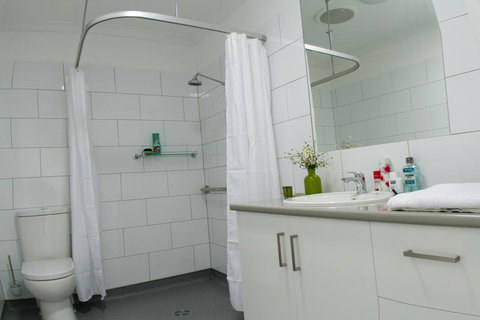 16 King Street - New Castle Holiday 22