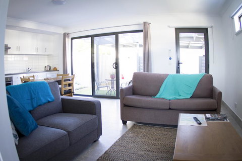 16 King Street - New Castle Holiday 12