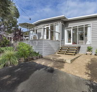 Sunset on Scott - Relax in tranquility  style - New Castle Holiday