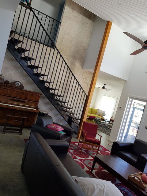 Zeally Bay Stay Deep Ocean - New Castle Holiday 3